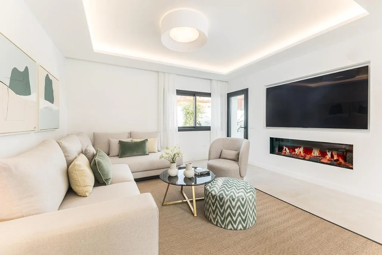 Homeclub Villa Con Piscina Privada En Guadalmar Málaga Appartamento