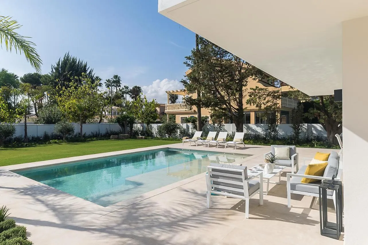 Homeclub Villa Con Piscina Privada En Guadalmar Malaga Apartment